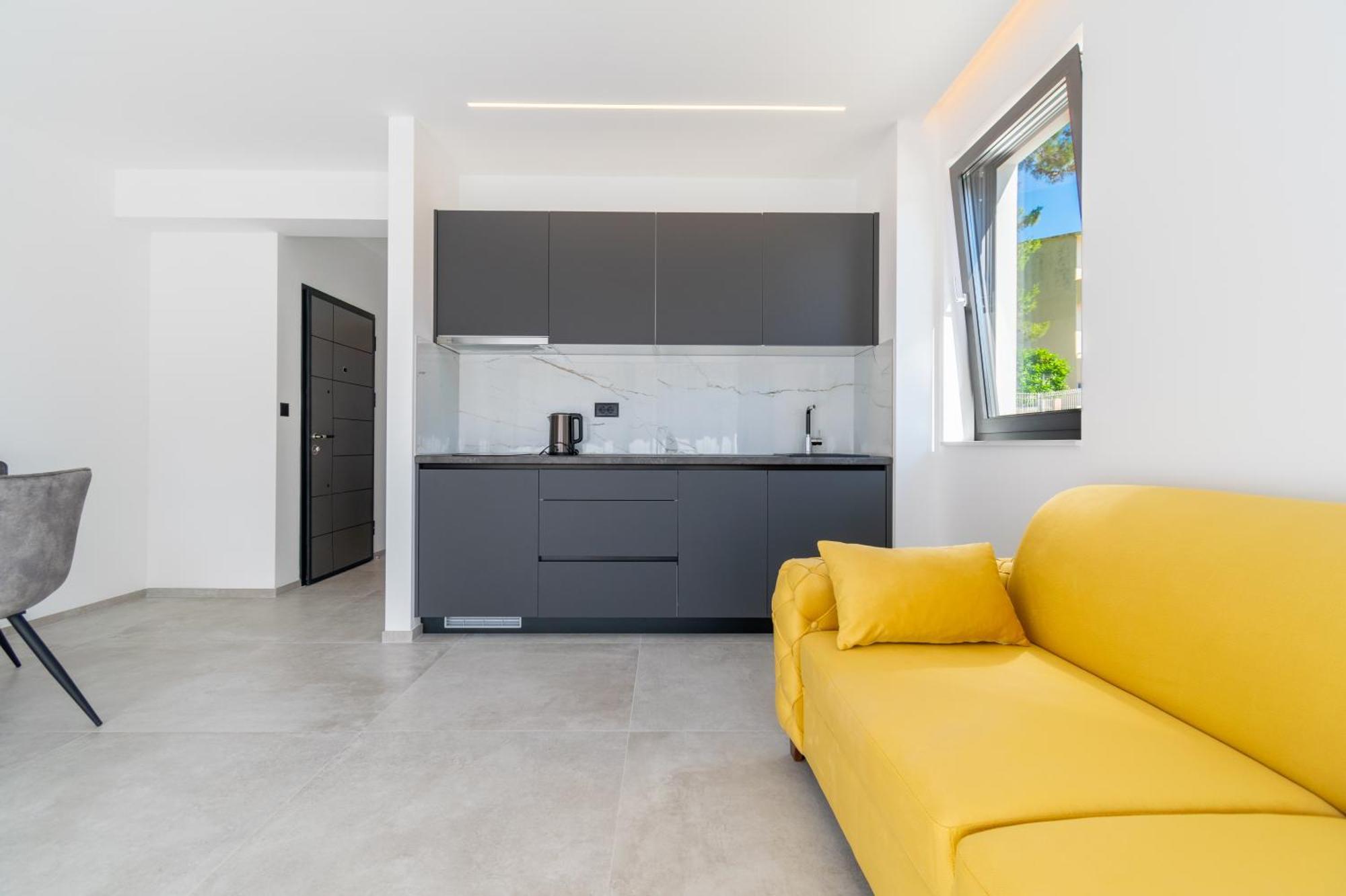 Apartmani Pino 1 Baška Voda Kültér fotó